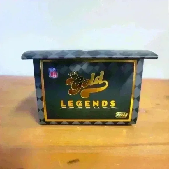 Funko NFL gold legends Eric Dickerson premium vinyl figure St. Louis rams - Picture 4 of 6